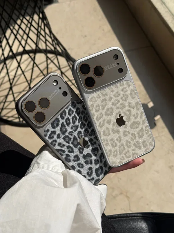 قاب Shiny Leopard AutoFocus